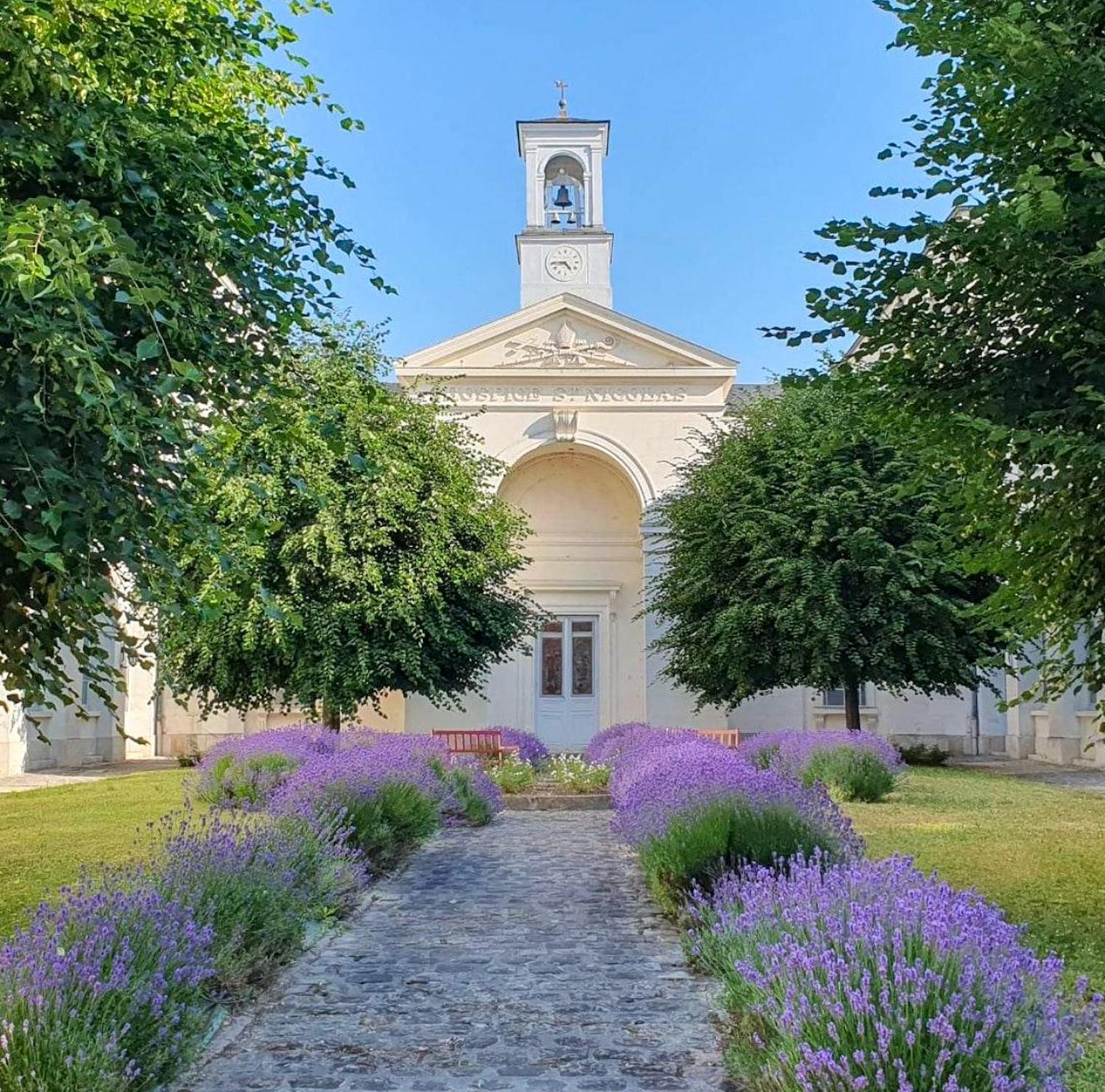 Hospice St Nicolas Troyes Exteriör bild